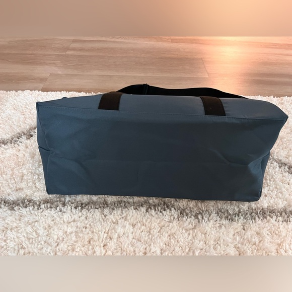 COACH- Fragrance Tote Bag / Weekender Duffel Travel Sports NWT - Picture 11 of 13